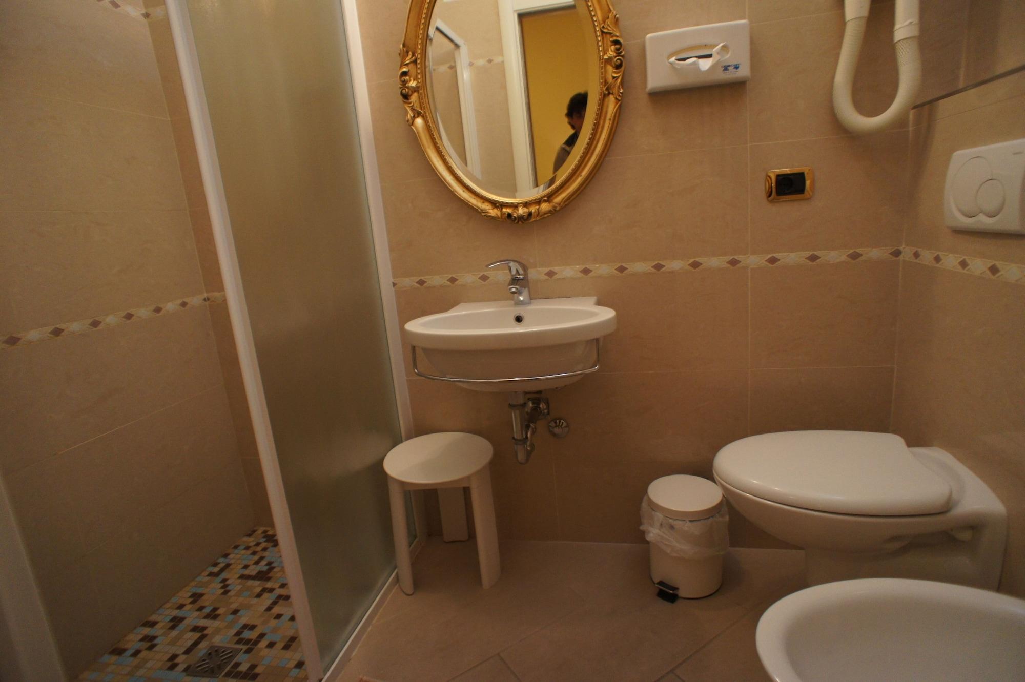 Hotel Elisir Ріміні Екстер'єр фото